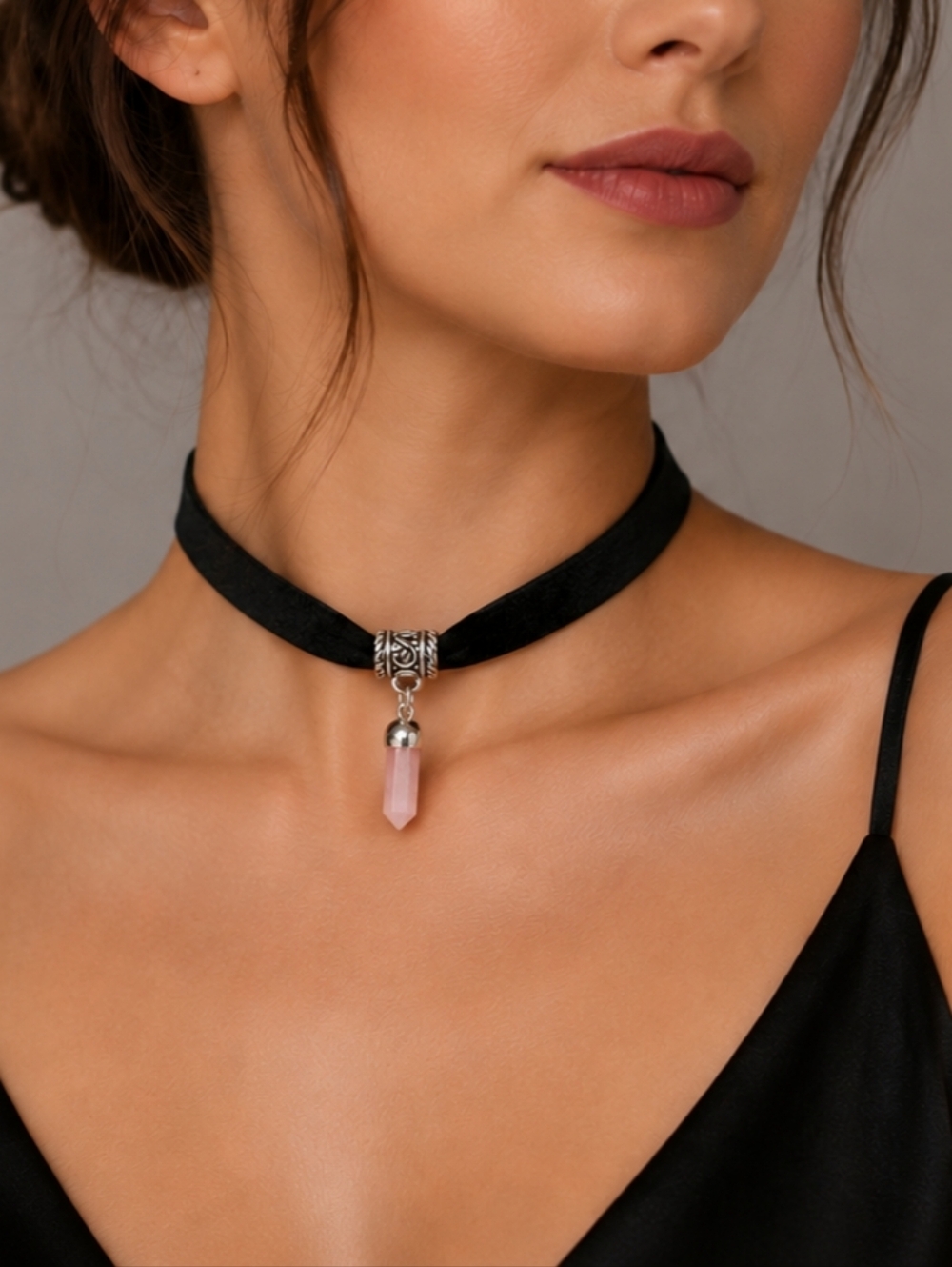 Chic Choker With Rose Quartz Pendant